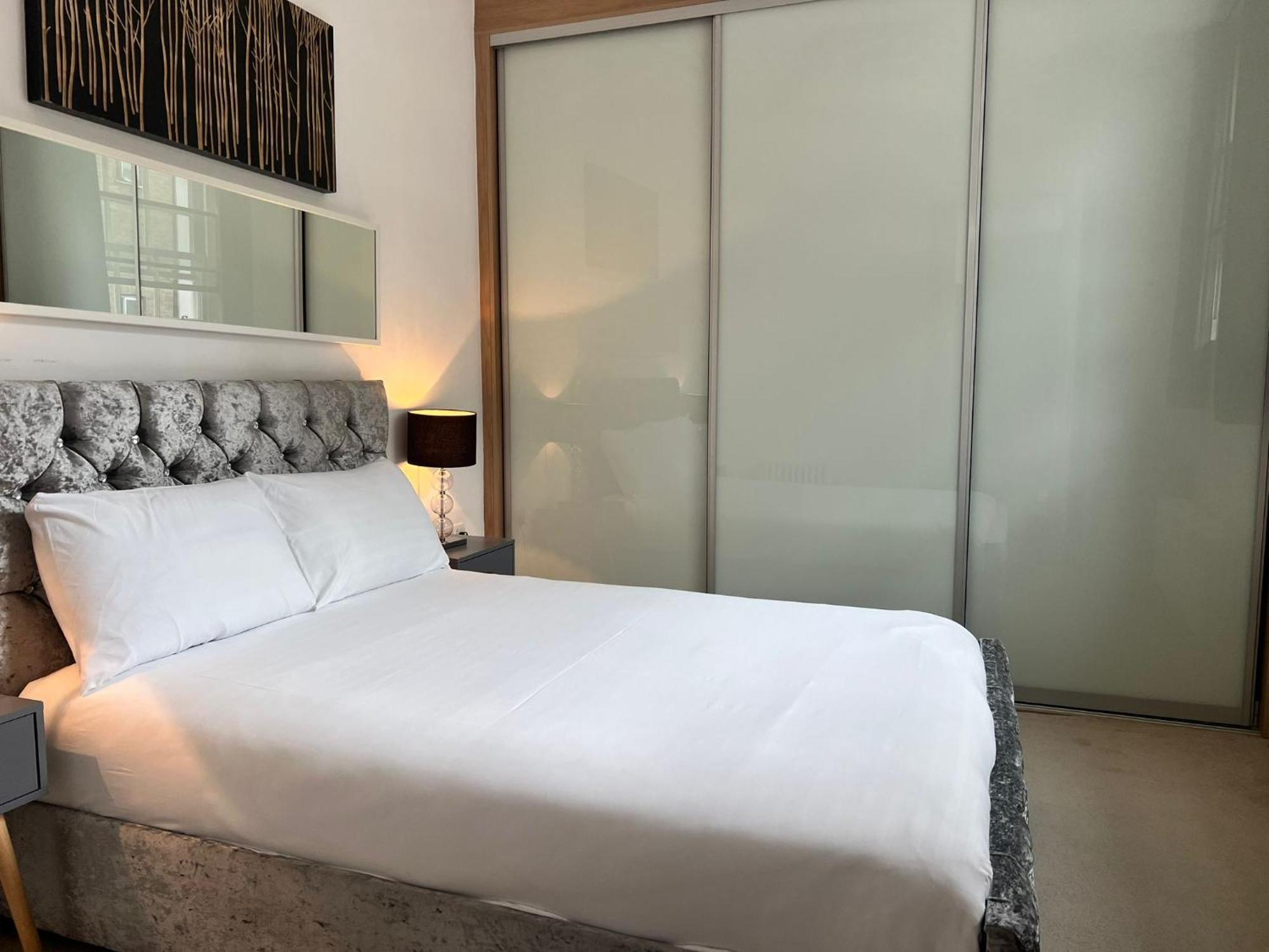 One Bedroom Apartment In Holborn Лондон Екстериор снимка
